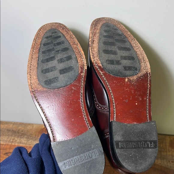 Florsheim Burgundy Leather Loafers with Brogue Detailing, Men’s 8 - Picture 9 of 9